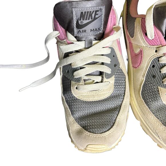 Nike Air Max 90 women’s 8.5 – grey pink running sneakers, retro vintage vibes - Picture 3 of 14